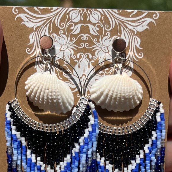 Handmade Beaded Long Tassel Fringe Dangle Drop Mermaid Post Shell Earrings - Picture 4 of 7